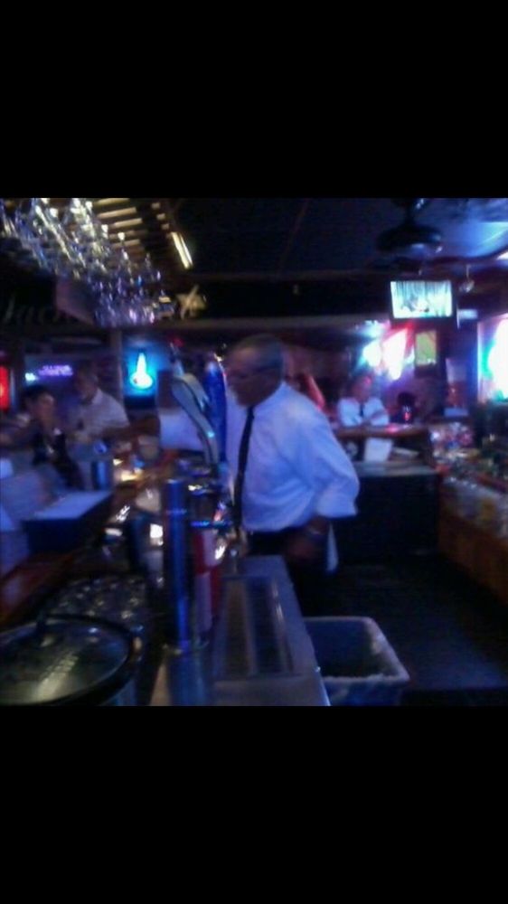 The Lynn Haven Yacht Club American (New) 1408 Ave, Lynn