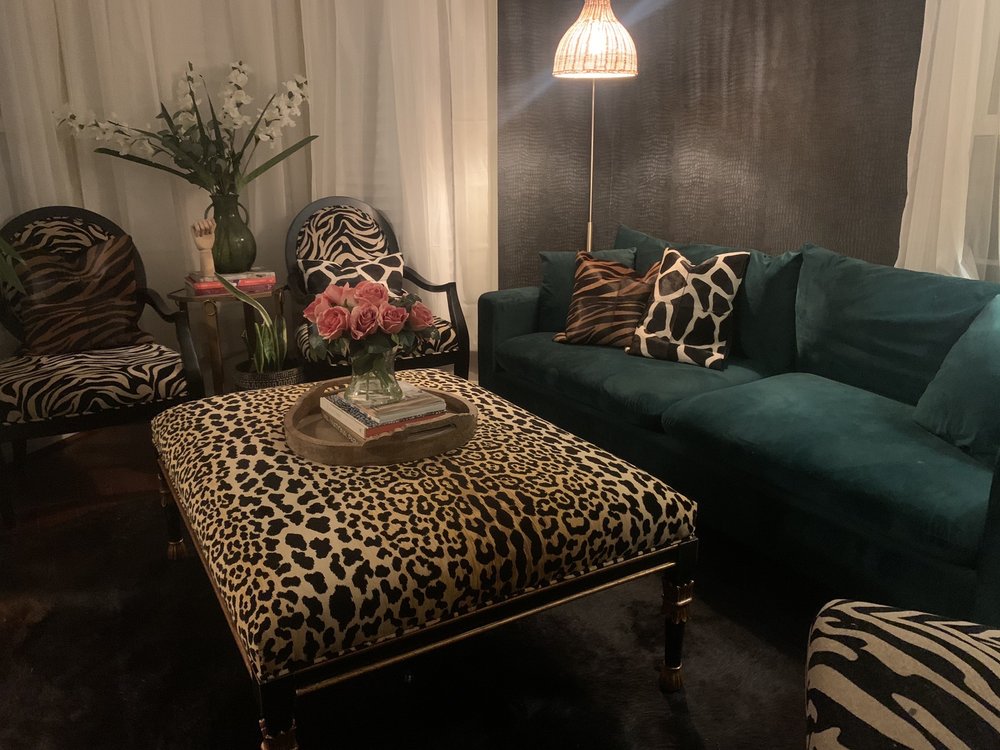 image of business Amiracle Designs