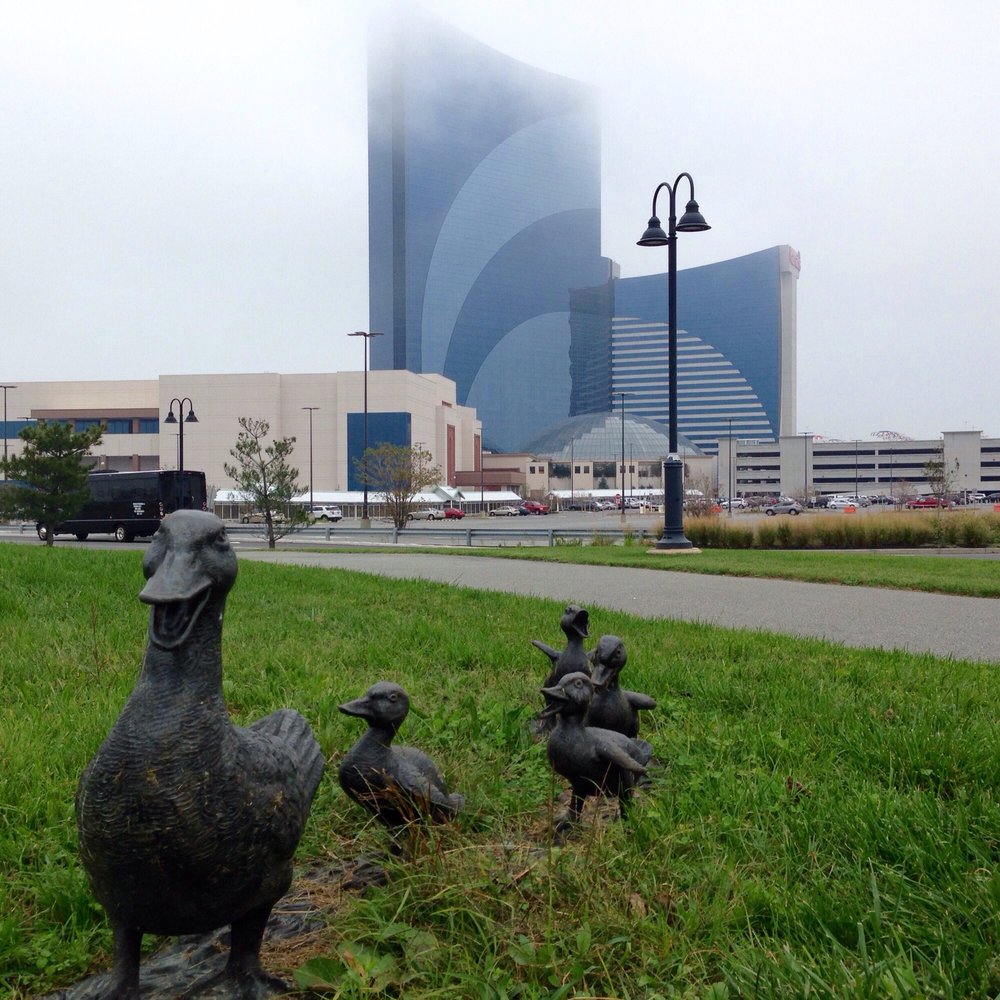 Atlantic City Waterfront Sculpture Walk Hiking Waterfront Walk