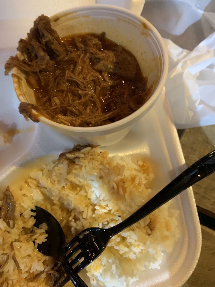 Delicias Latina Taco Truck