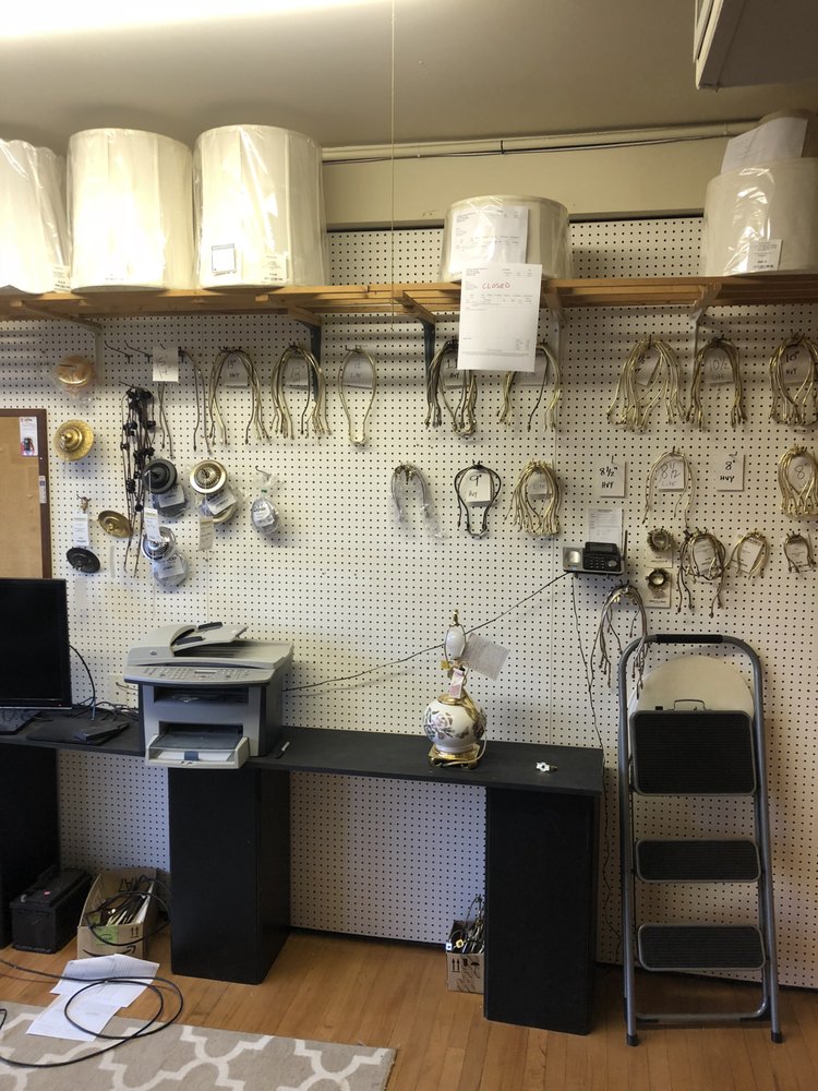 Joel's Lamp Repair