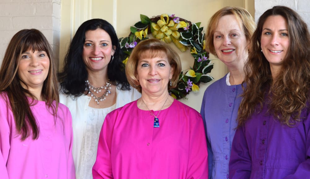 image of business Gail Thornton, DDS