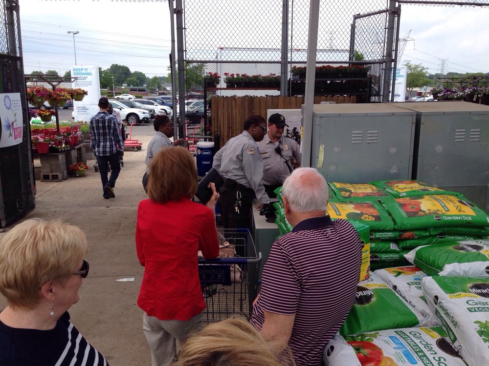 Lowes Home Improvement 16 Reviews Hardware Stores 430 S