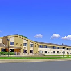Super 8 Minneapolis Golden Valley Closed 13 Reviews Hotels Photo Of Super 8 Minneapolis Golden Valley Mn United States