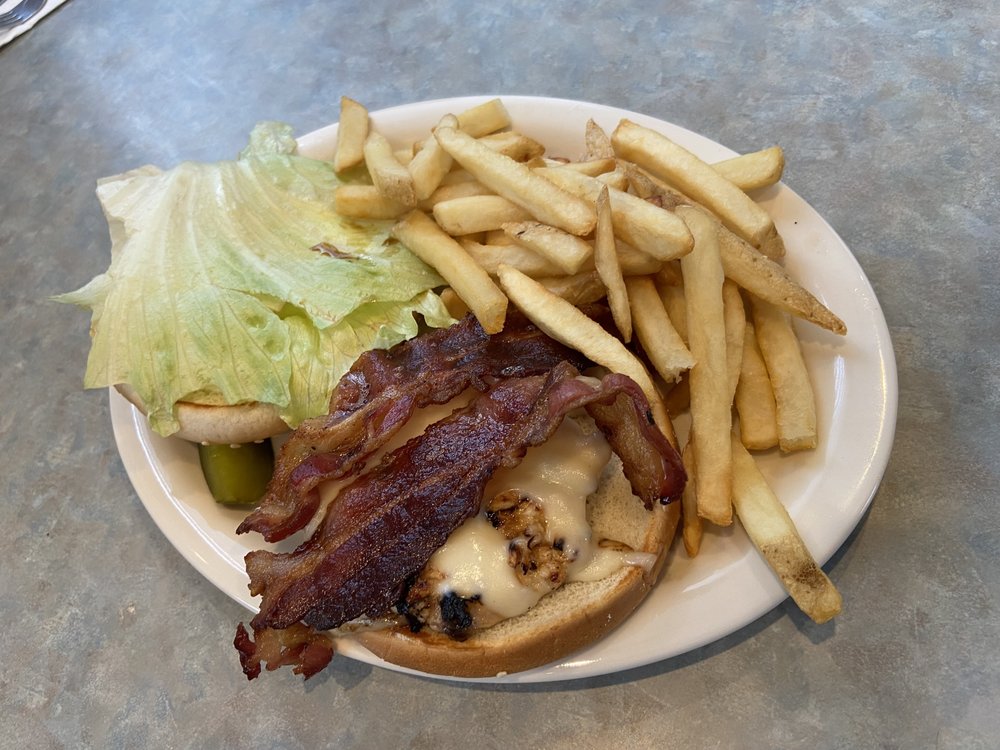 Boulevard Family Restaurant