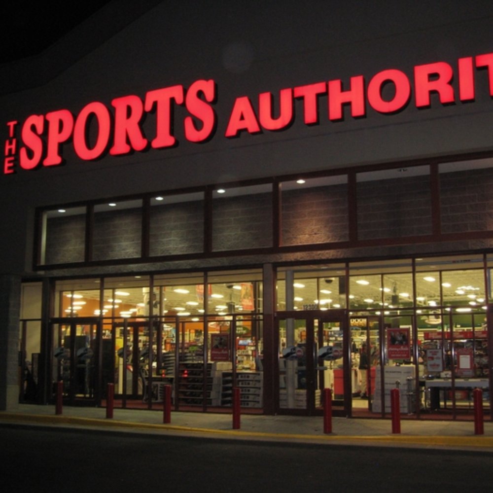 Sports Authority CLOSED 14 Photos & 18 Reviews Sporting Goods