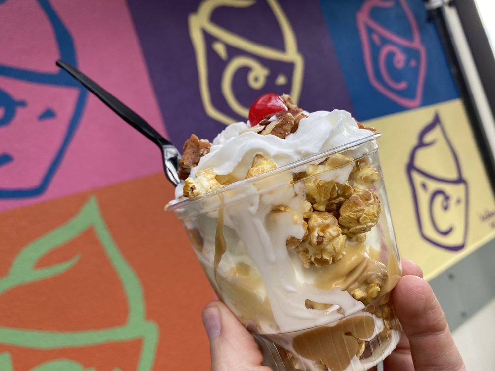 Curly's Frozen Custard