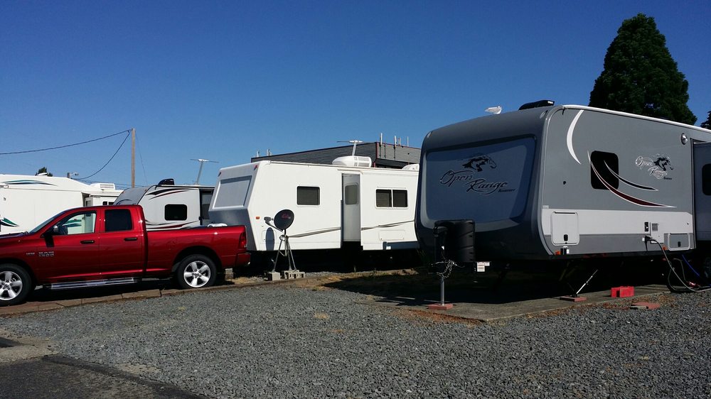 Midway RV Park & Mobile Home Park