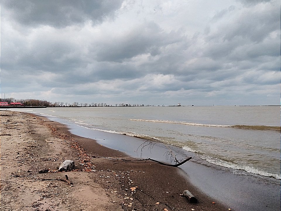 Fairport Harbor Lakefront Park Beach 11 Reviews Boating 301