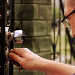 Pop A Lock Springfield Mo >> Action Lock Doc Keys Locksmiths Springfield Mo Phone Number Pop A Lock Springfield Mo >> Action Lock Doc Keys Locksmiths Springfield Mo Phone Number