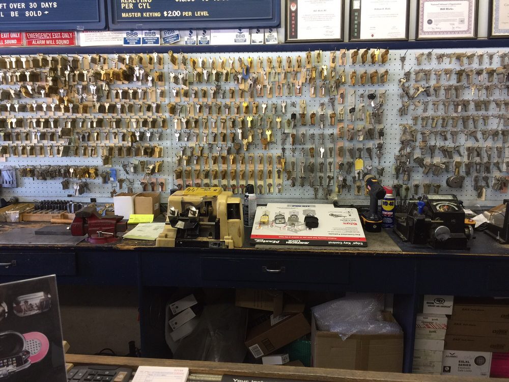 Hicks Safe & Locks Keys & Locksmiths 2336 N 32nd St, Phoenix, AZ