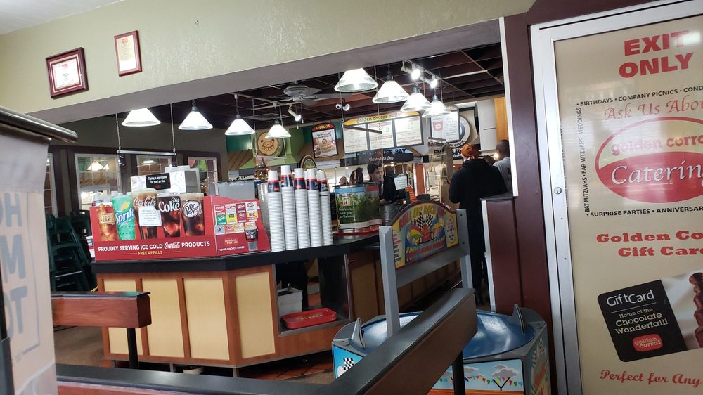 Golden Corral Buffet & Grill