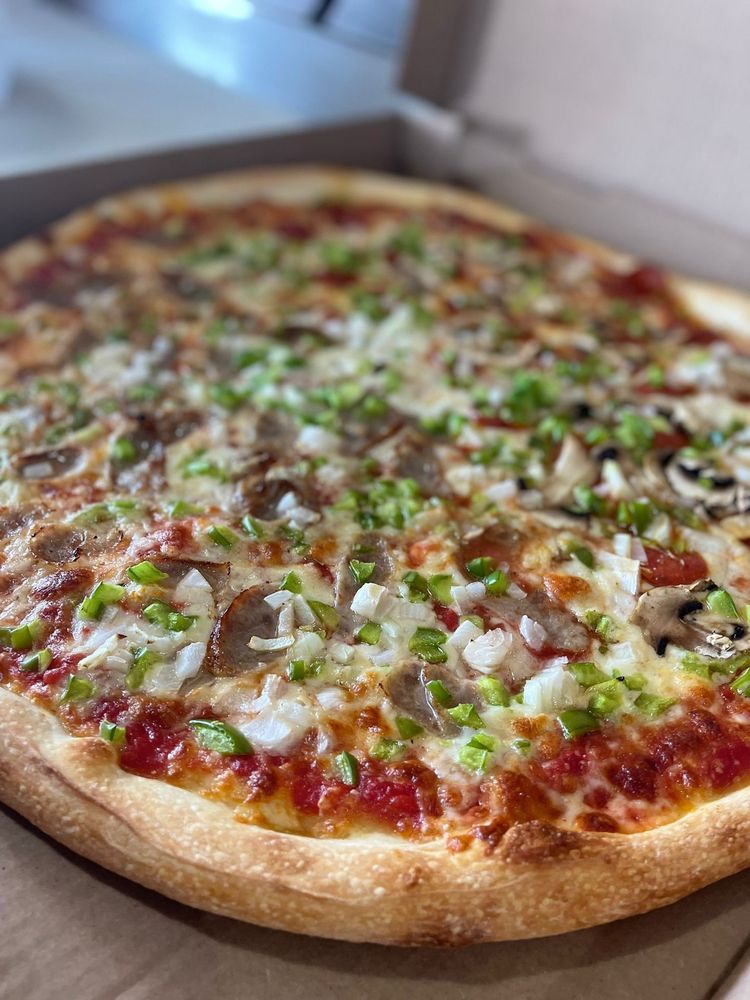 WiseGuys Pizzeria & Bar