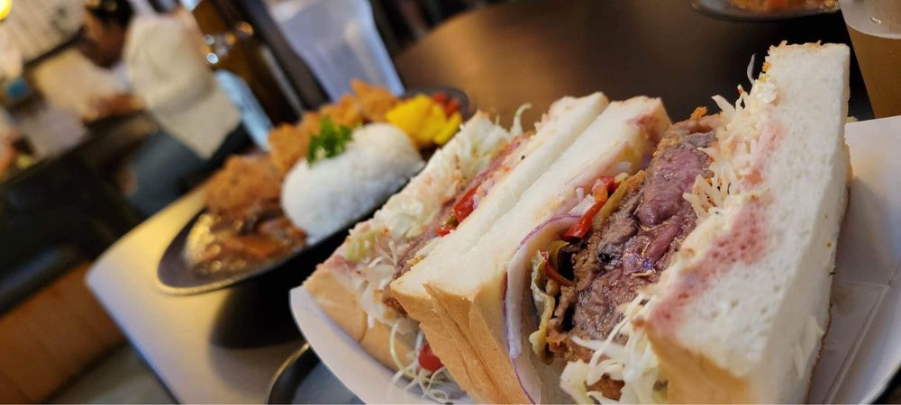 Koushinryou - Curry and Sando