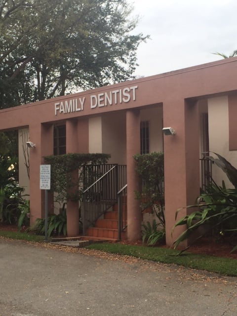 image of business Jorge A Perez, DDS