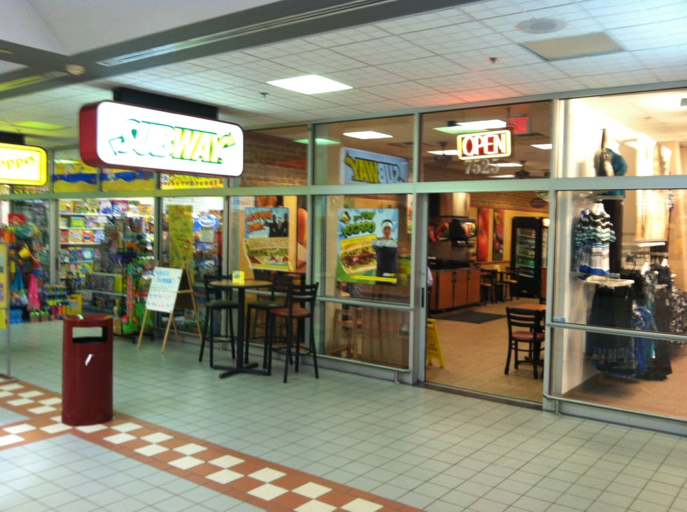 Subway Order Food Online 12 Reviews Sandwiches 7525 Huntsman