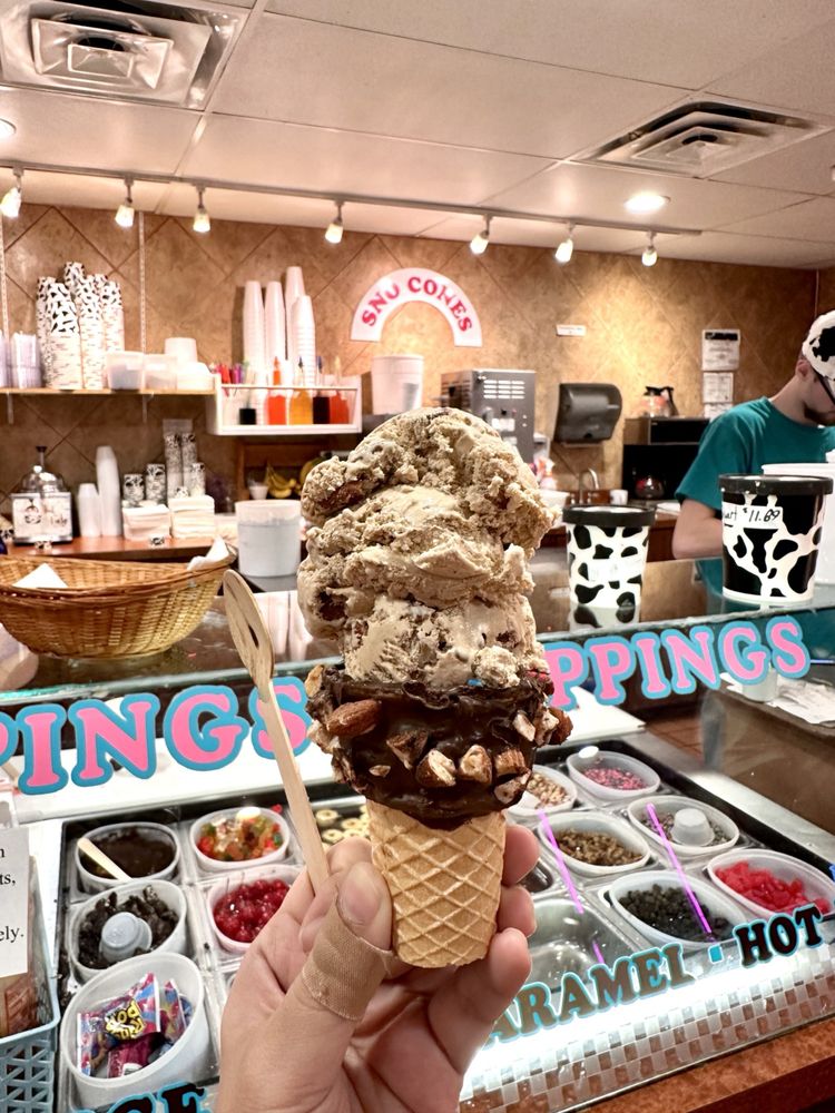 Henry's Homemade Ice Cream