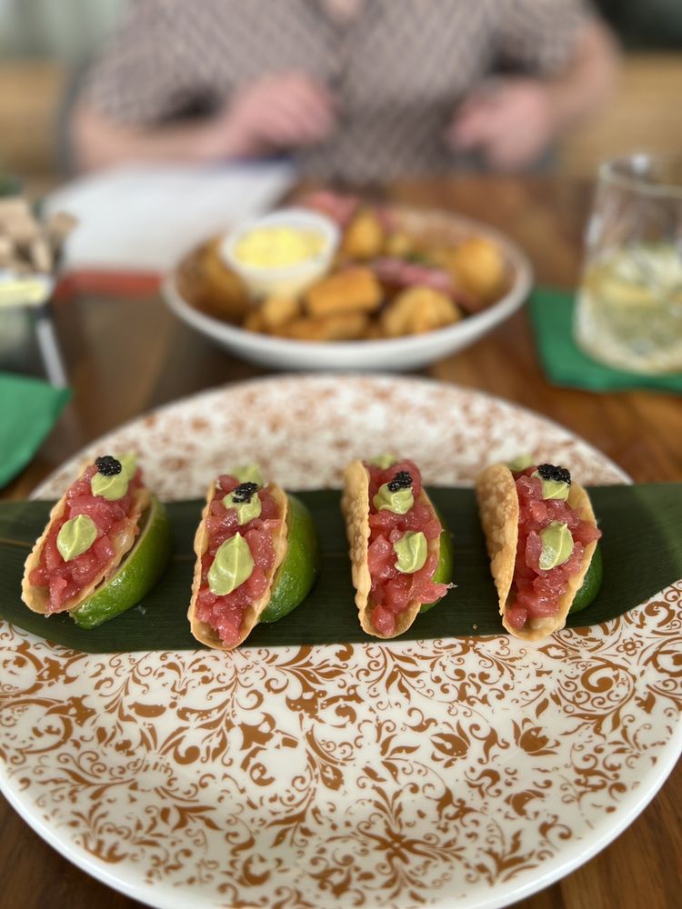Mehzcla Restaurant South Beach