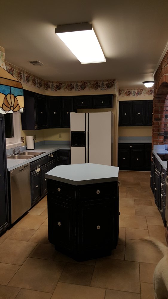 Dreammaker Bath Kitchen 11 Photos Cabinetry 23 Commerce Pkwy Dreammaker Bath Kitchen 11 Photos Cabinetry 23 Commerce Pkwy Fredericksburg Va Phone Number Yelp