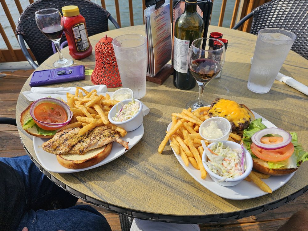 Sunset Cafe Waterfront Grill and Bar