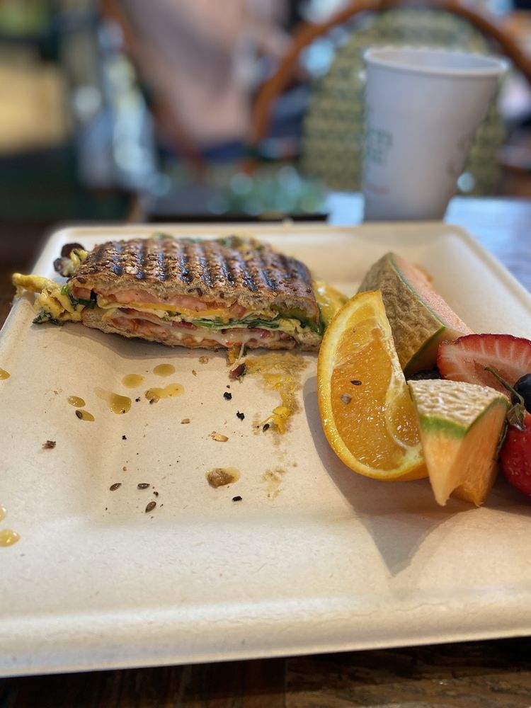 The Golden Pear Cafe