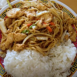 Beijing Restaurant 21 Reviews Chinese 1918 London Rd Duluth Photo Of Beijing Restaurant Duluth Mn United States En Lo Mein