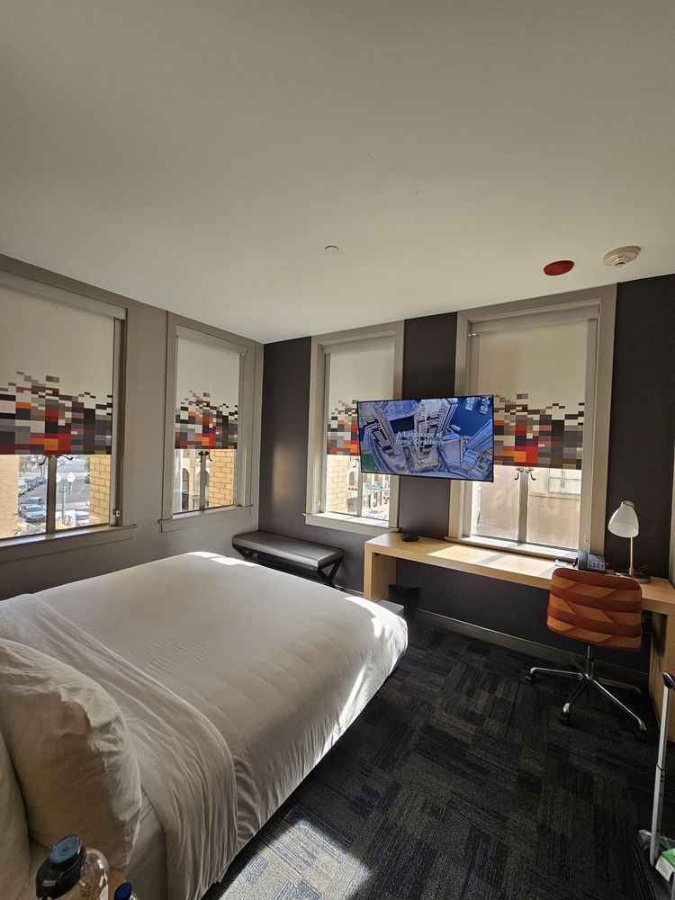 Aloft El Paso Downtown
