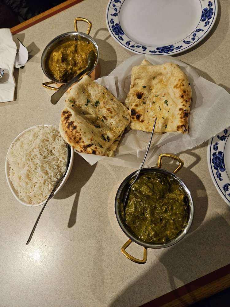 Naan N Curry