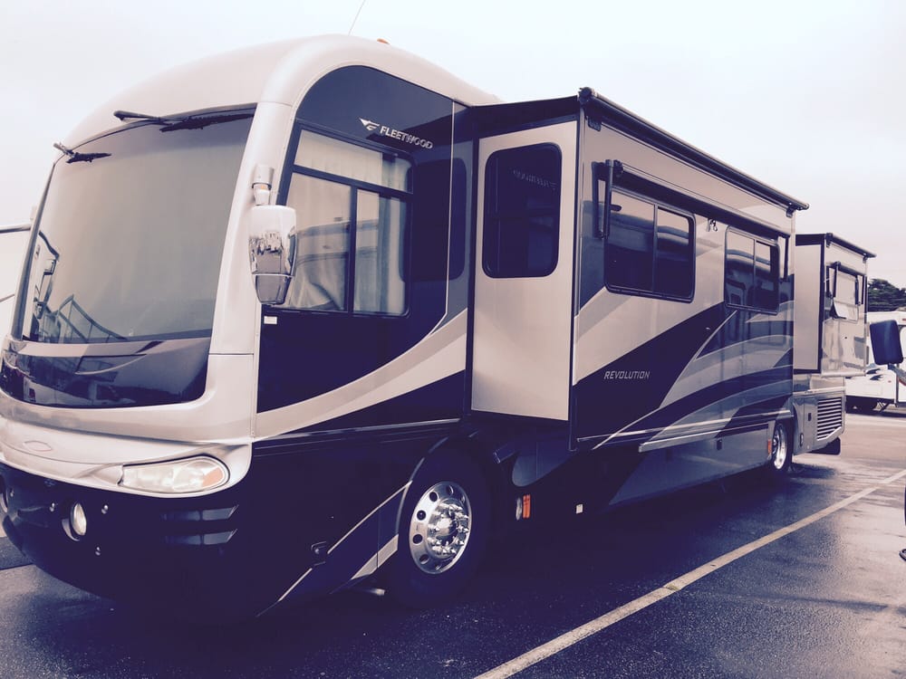 Julio RV & Vehicle Detail
