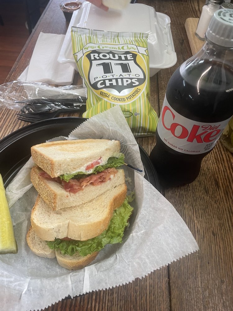 Back Bay Market and Deli, Virginia Beach Roadtrippers