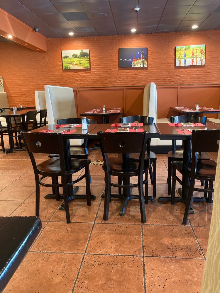 BayLeaf Indian Grill