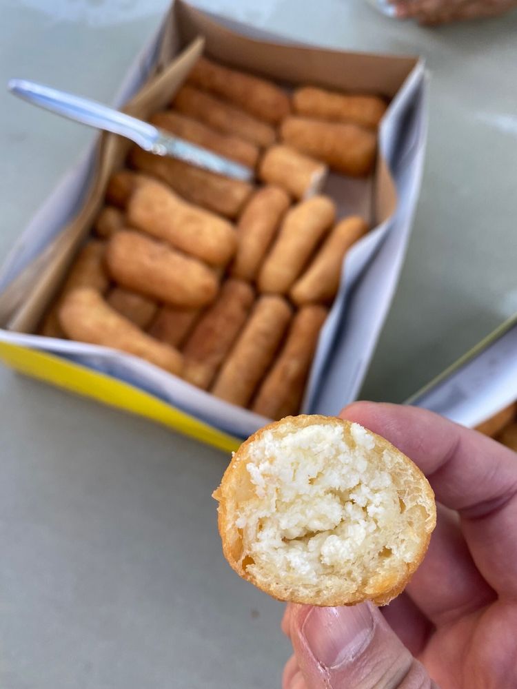 Papillon International Bakery