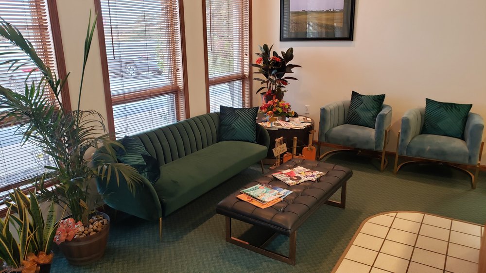 image of business Rhonda L VanSpeybroeck, DMD