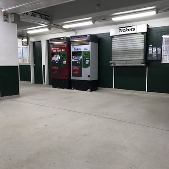 MTA Metro - North White Plains Station - Public ...