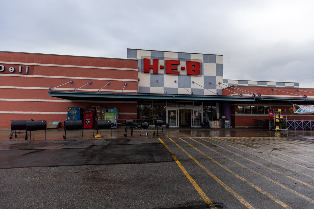H-E-B Store
