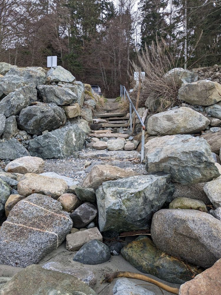 Ledgewood Beach Image