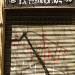 gay en la calle barcelona