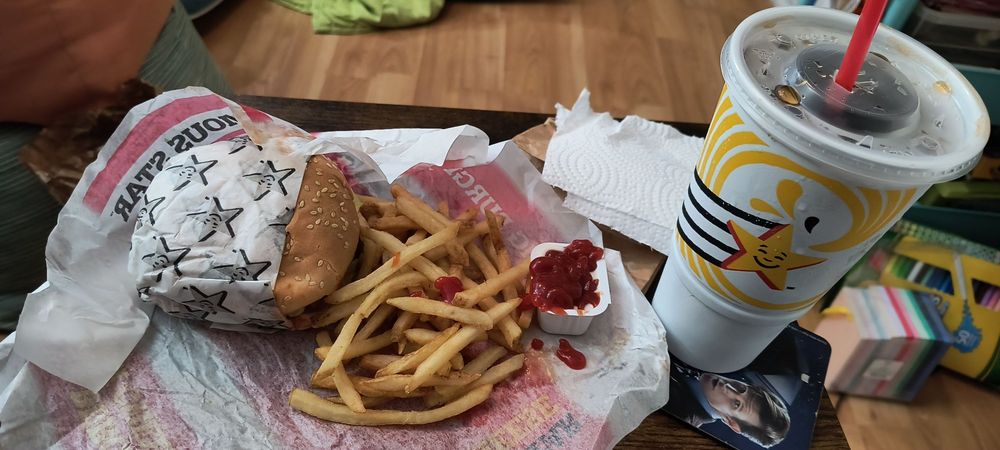 Carl's Jr