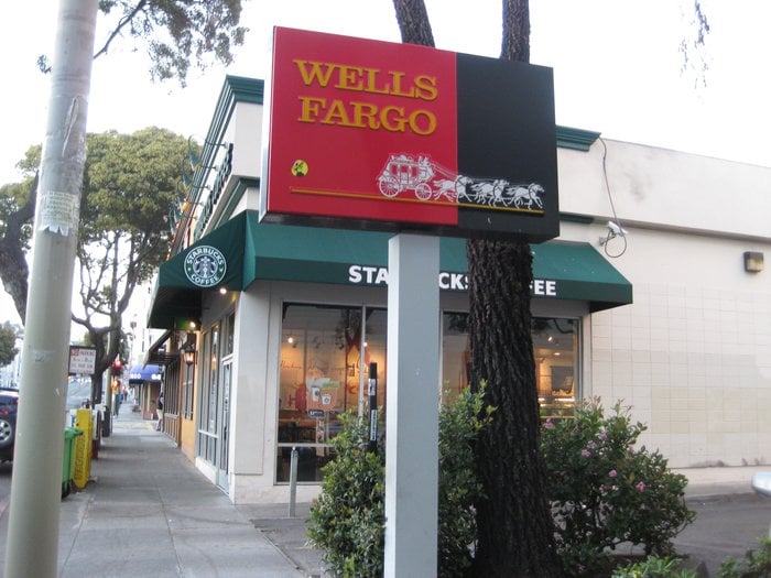 Wells Fargo Bank Banks & Credit Unions 1750 Divisadero St, Lower Pacific Heights, San