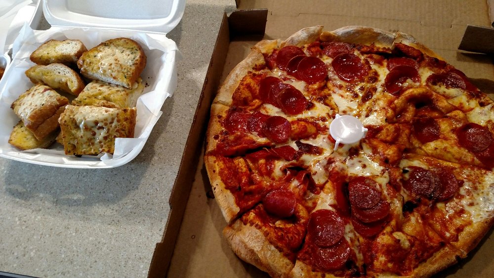 Your Pizza Shop 10 Reviews Restaurants 152 Front Ave SW, New