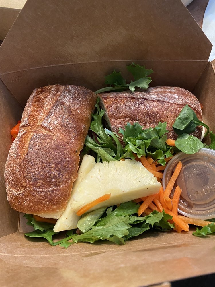 Bonjour Montclair Cafe