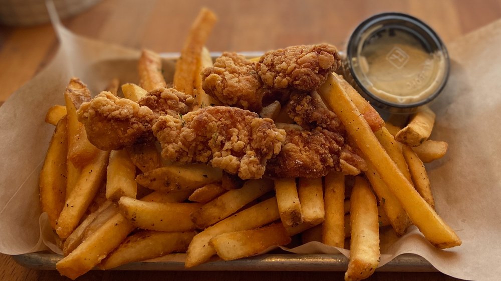 Chomp Eatery & Juice Station