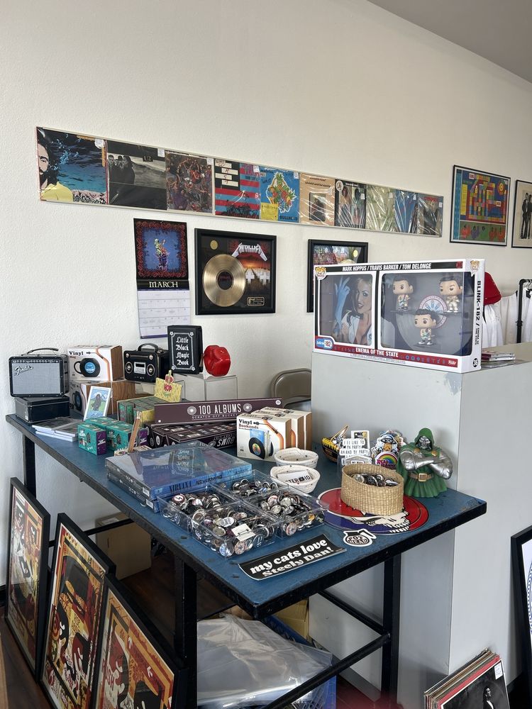 Asteroid Vinyl