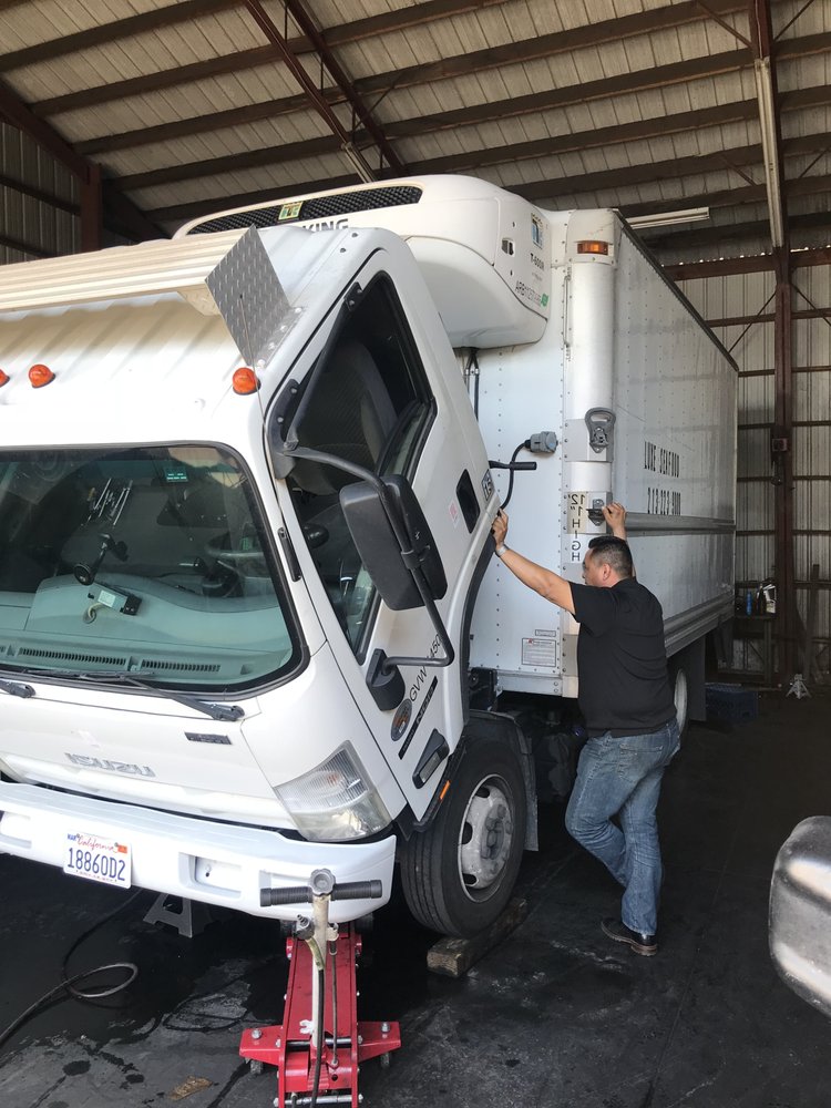 Oilstop Drive Thru Oil Change Santa Clarita Ca 661 288 2500