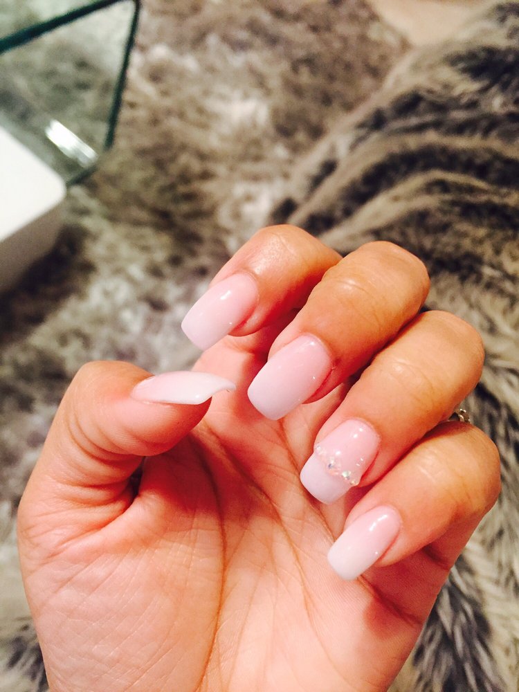 Nail Art 360 - 19 Photos - Nail Salons - 360-3147 Douglas St, Victoria
