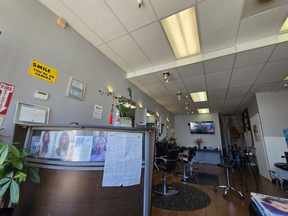 1 Salon 