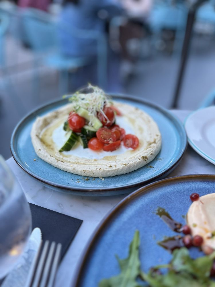 Darna Mediterranean Eatery