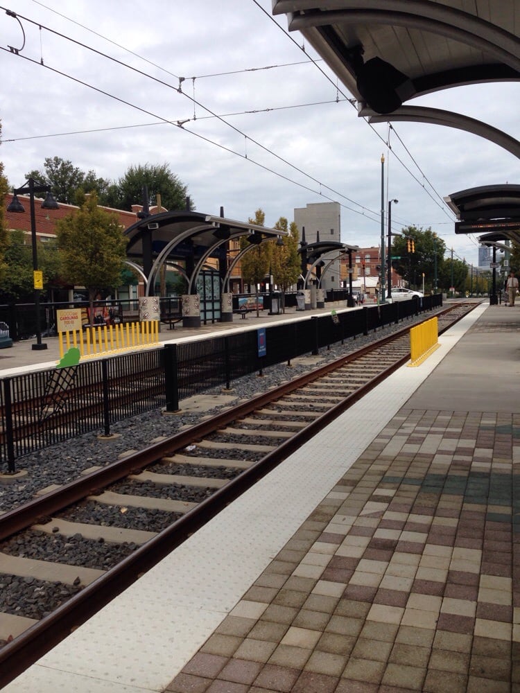 Lynx East/West Blvd Station