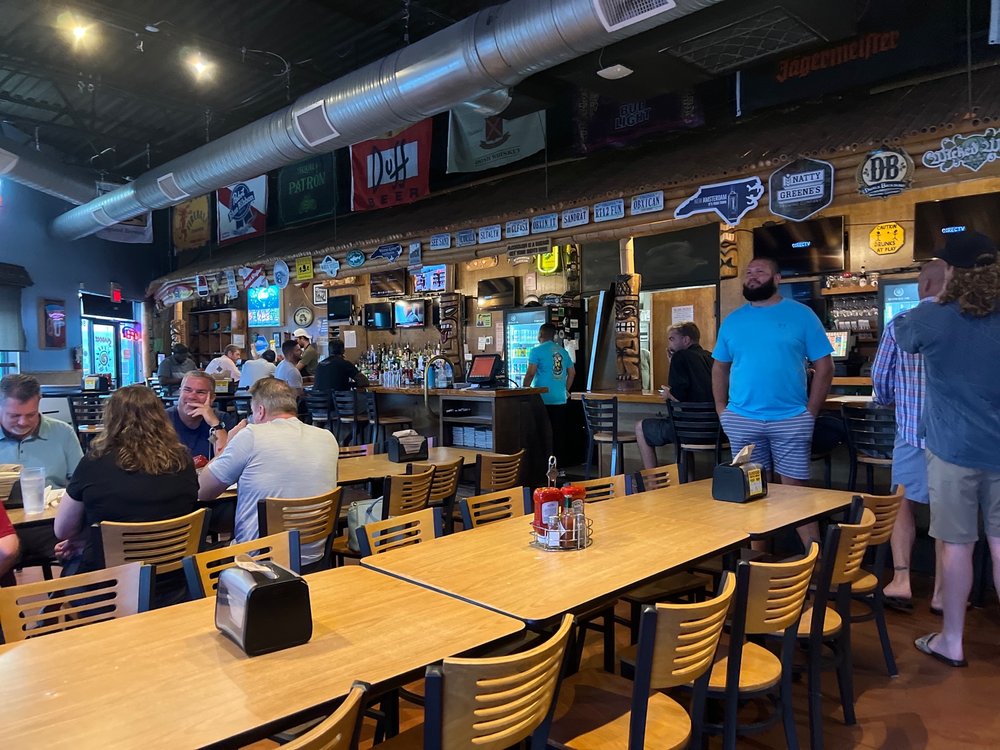 Sundogs Raw Bar and Grill