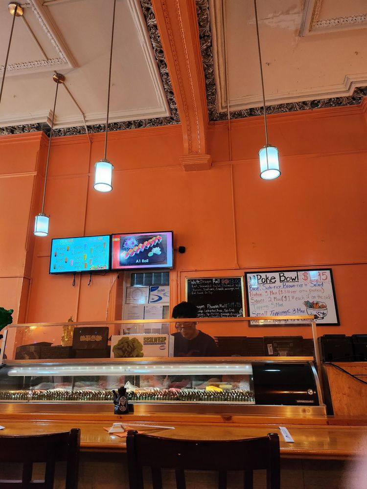 Tokyo Sushi